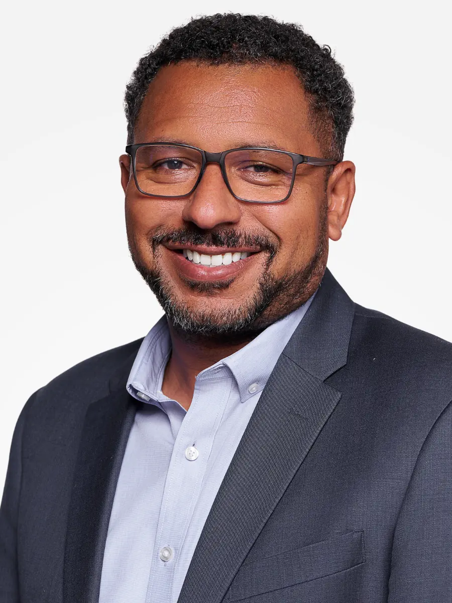 in person grey | Headshot