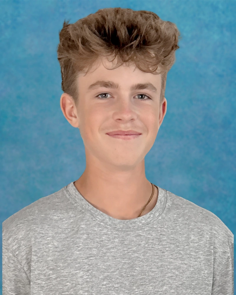 middle school student portrait demonstrating modern school photography quality